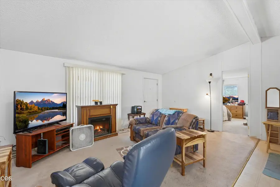 2330 SE Morningside Drive, Prineville, OR 97754 - #3