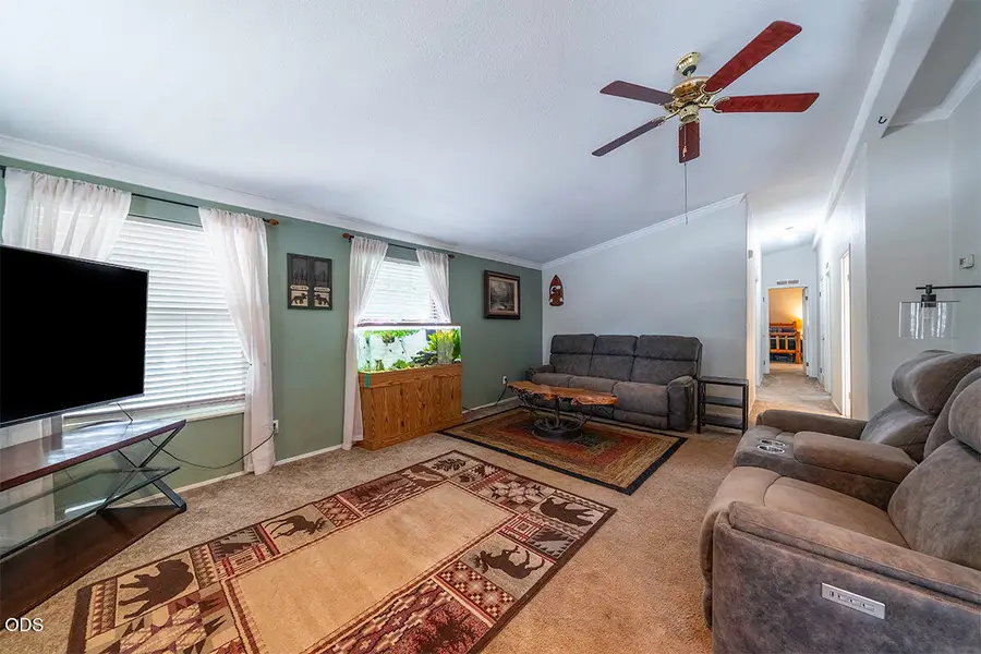403 Black Tail Lane, Shady Cove, OR 97539 - #2