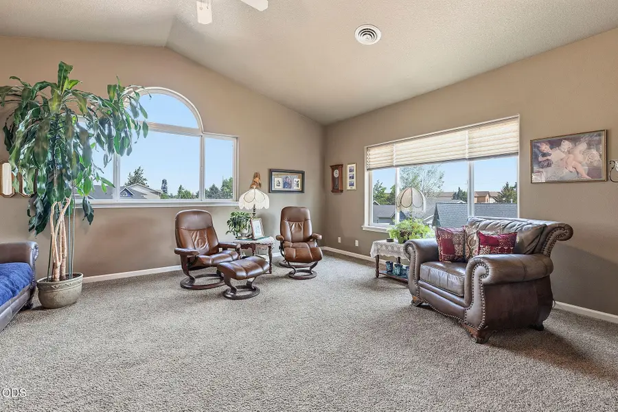 2350 SW Indian Avenue, Redmond, OR 97756 - #3