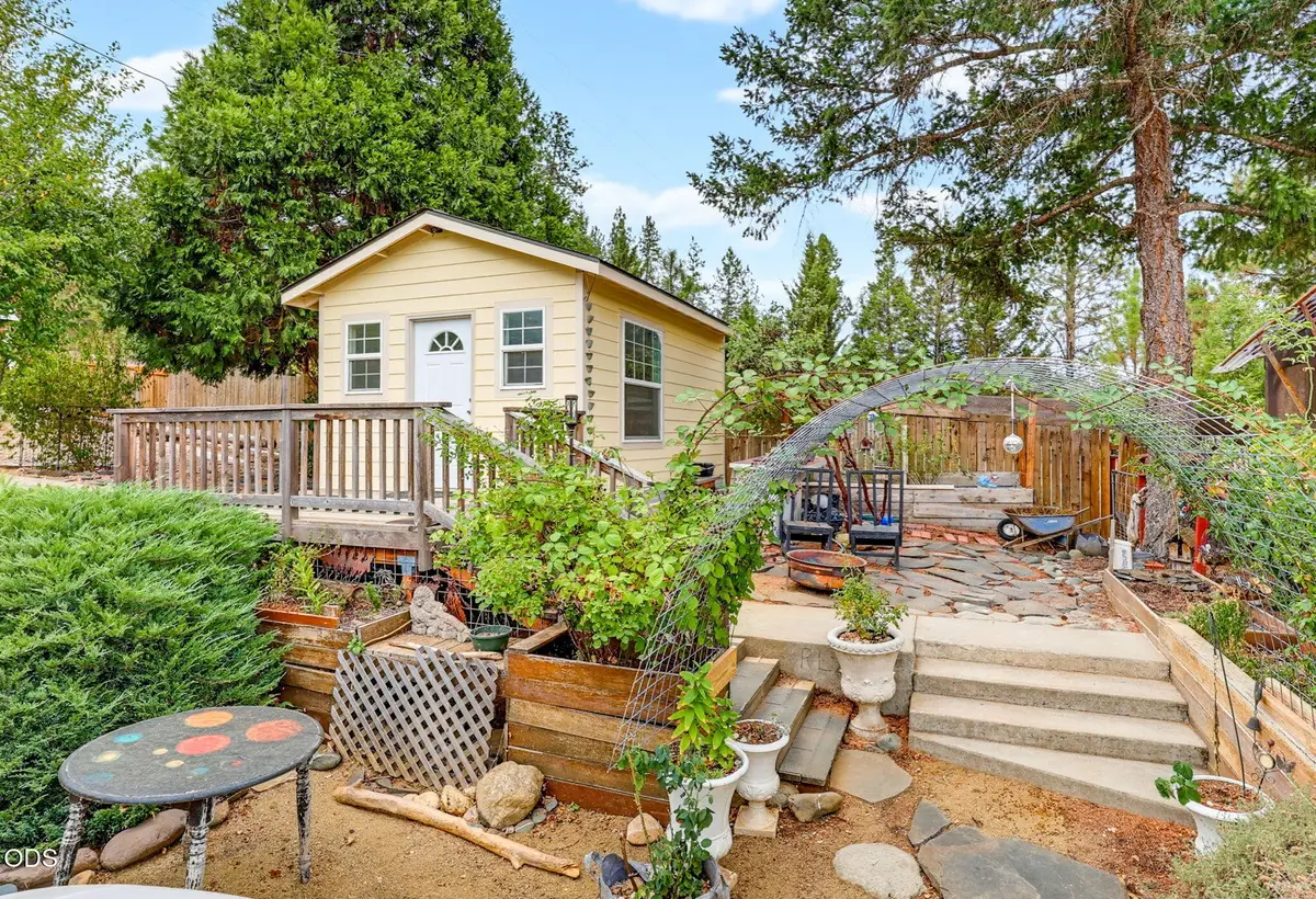 5520 Hwy 238, Jacksonville, OR 97530 - #1