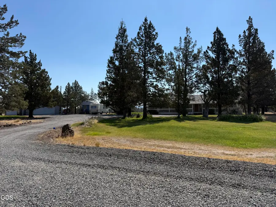 5790 NW Galloway Loop, Redmond, OR 97756 - #3