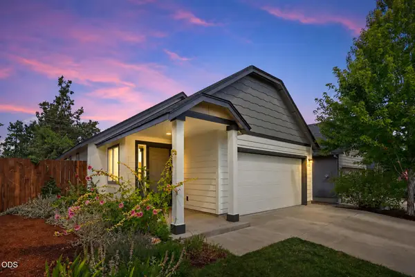 612 SE Gleneden Place, Bend, OR 97702