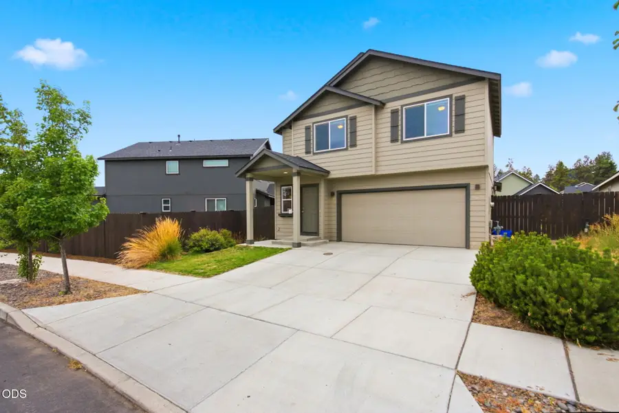 2981 NE Roxy Place, Bend, OR 97701 - #3