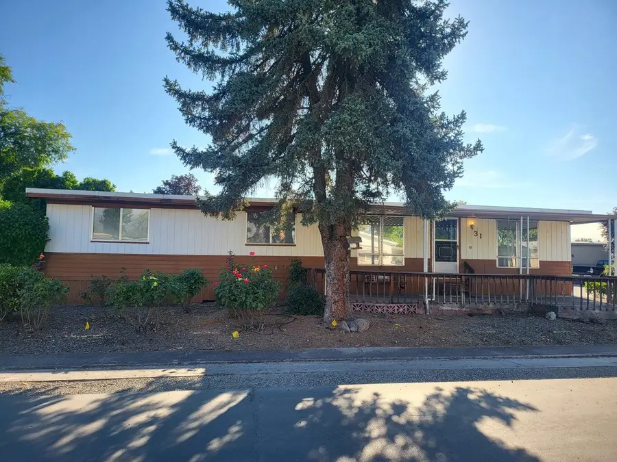 301 Freeman Road #UNIT 31, Central Point, OR 97502 - #2