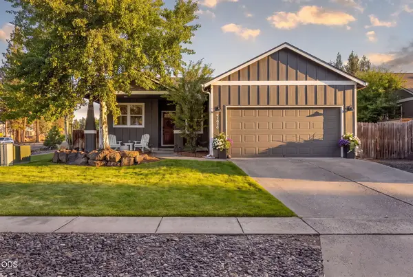 61076 Honkers Lane, Bend, OR 97702