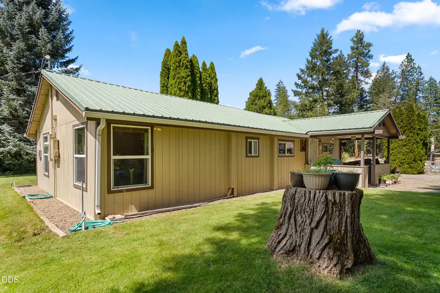 4551 Holland Loop Road, Cave Junction, OR 97523 - #3