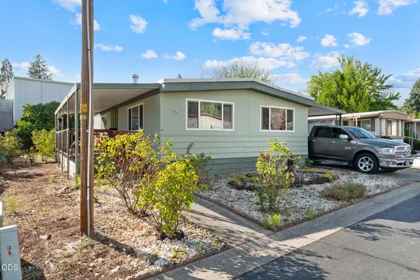 515 E Main Street #UNIT 4, Rogue River, OR 97537