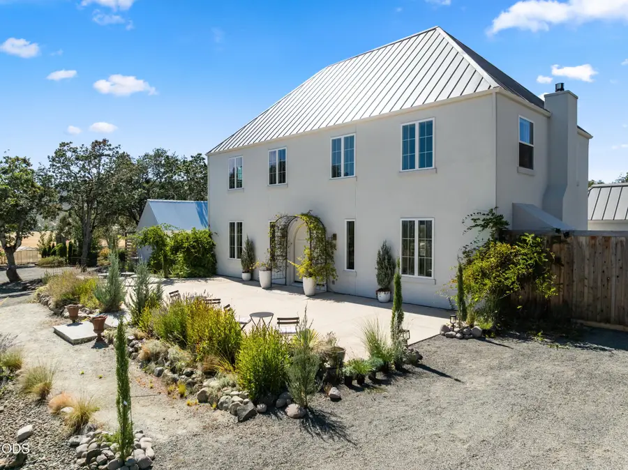 12261 Modoc Road, White City, OR 97503 - #2