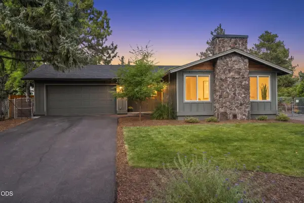 61573 Twin Lakes Loop, Bend, OR 97702