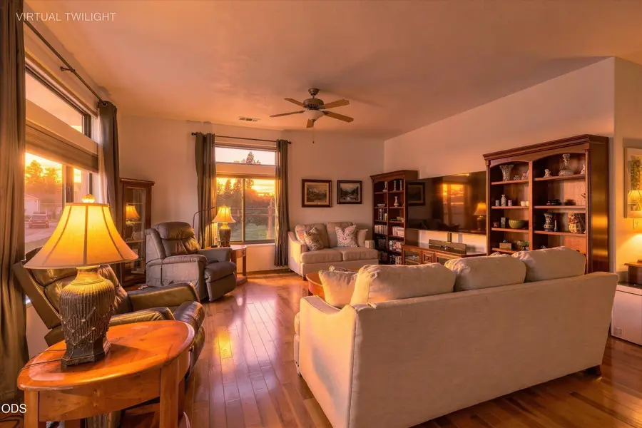 106 Cabernet Circle, Cave Junction, OR 97523 - #3