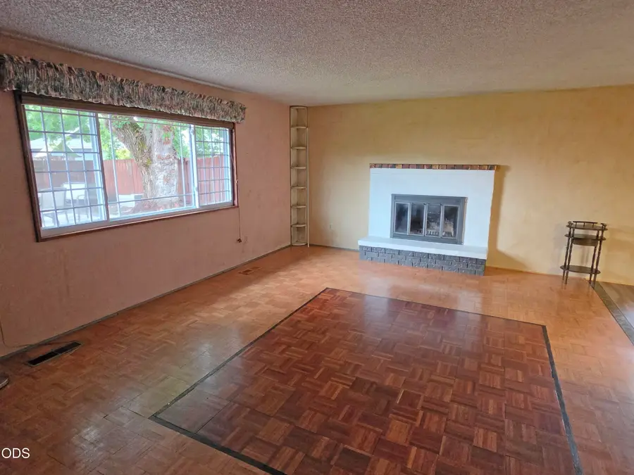1874 Marys Way, Central Point, OR 97502 - #2