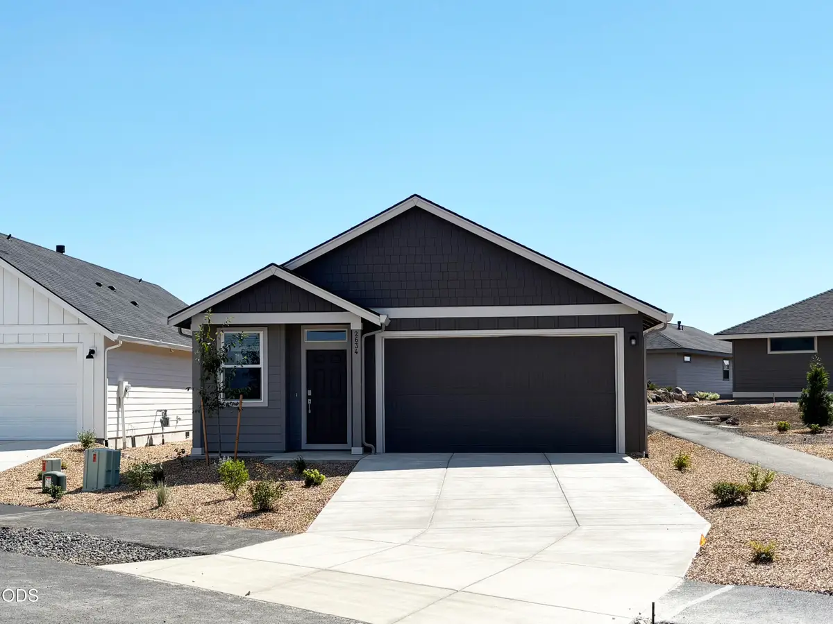 2634 NW 26th Loop North, Redmond, OR 97756 - #1