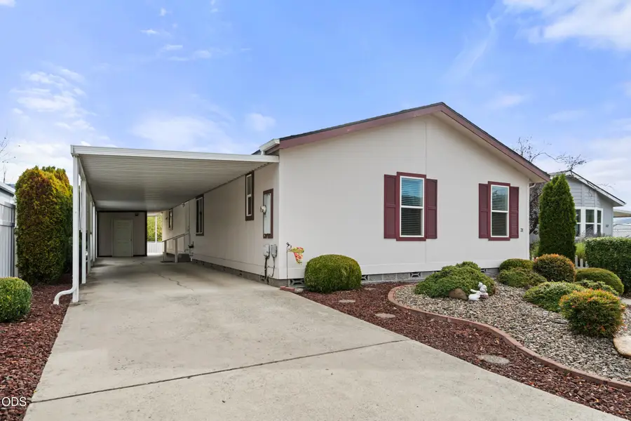 4601 S Pacific Highway #UNIT 31, Phoenix, OR 97535 - #3