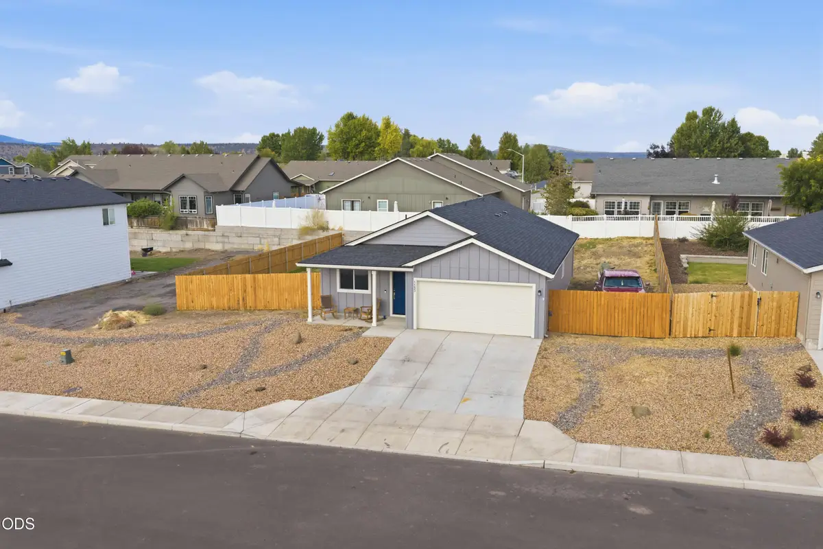 1153 NE Cobbleridge Loop, Prineville, OR 97754 - #1