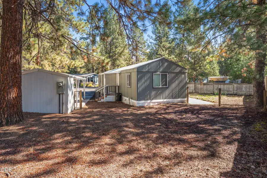61040 S Queens Drive #UNIT 17, Bend, OR 97702 - #2