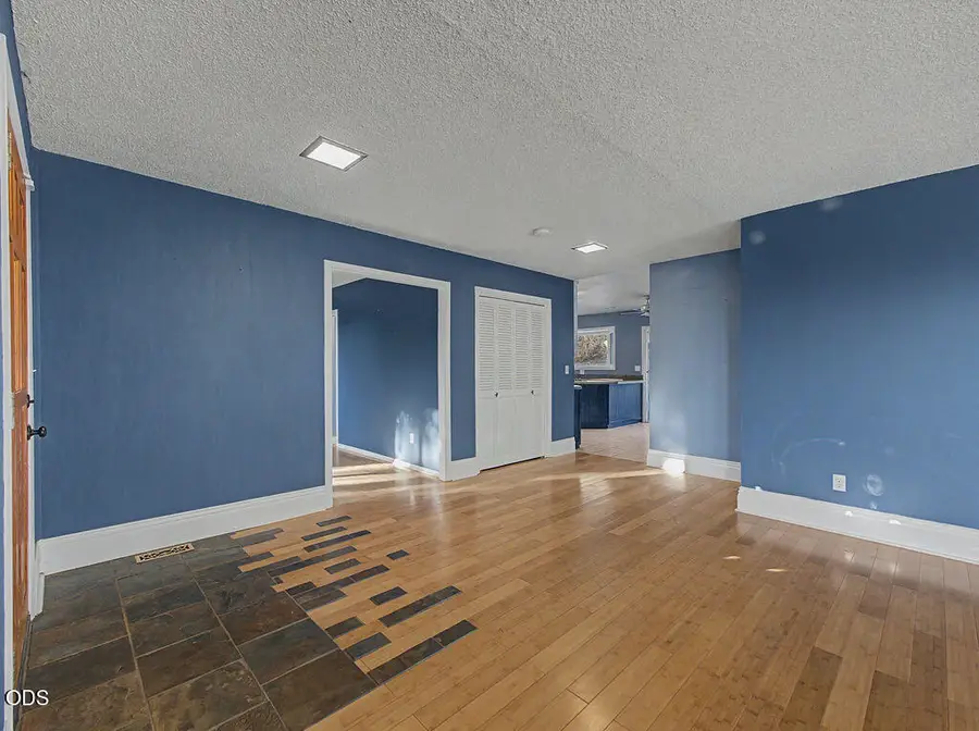 1619 Kimberly Drive, Klamath Falls, OR 97603 - #2