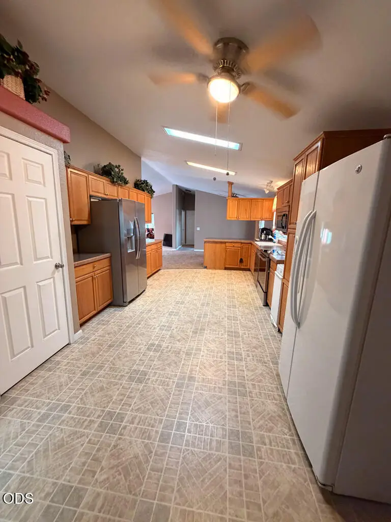 1258 Ivan Lane, Central Point, OR 97502 - #3