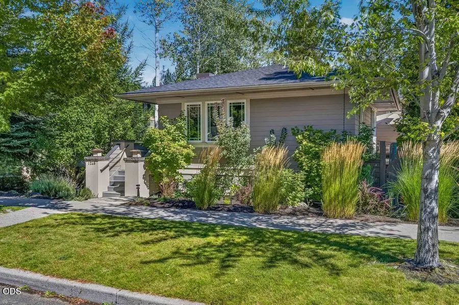 1248 NW Fort Clatsop Street, Bend, OR 97703 - #2
