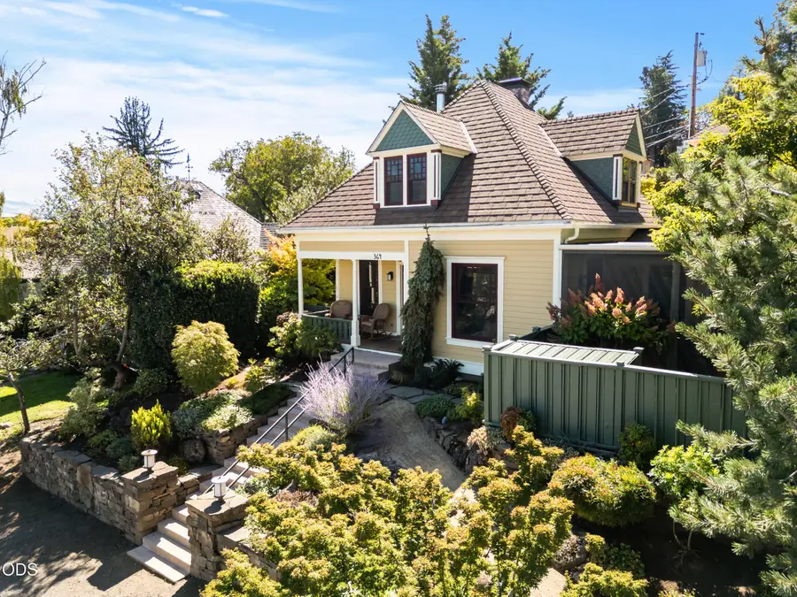 364 Hargadine Street, Ashland, OR 97520 - #2