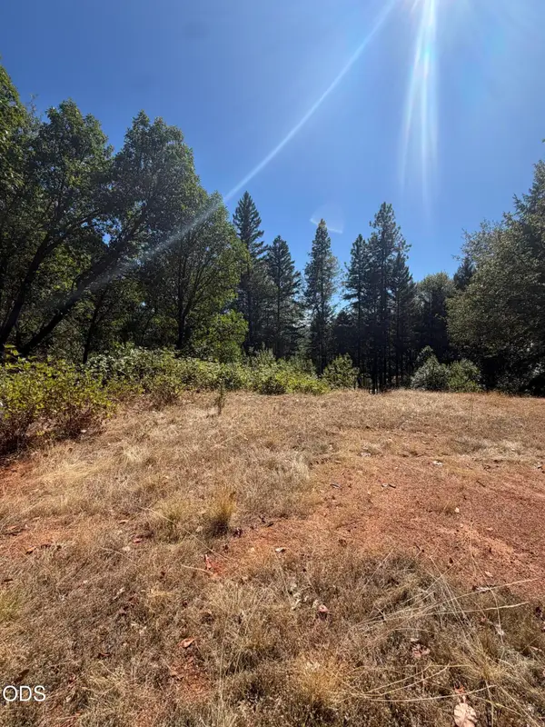 108 Cricket Lane, Grants Pass, OR 97527