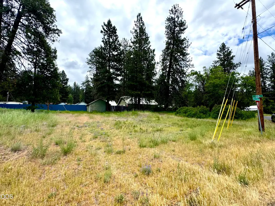 S Third Avenue #Lot 1,7,8, Chiloquin, OR 97624 - #3