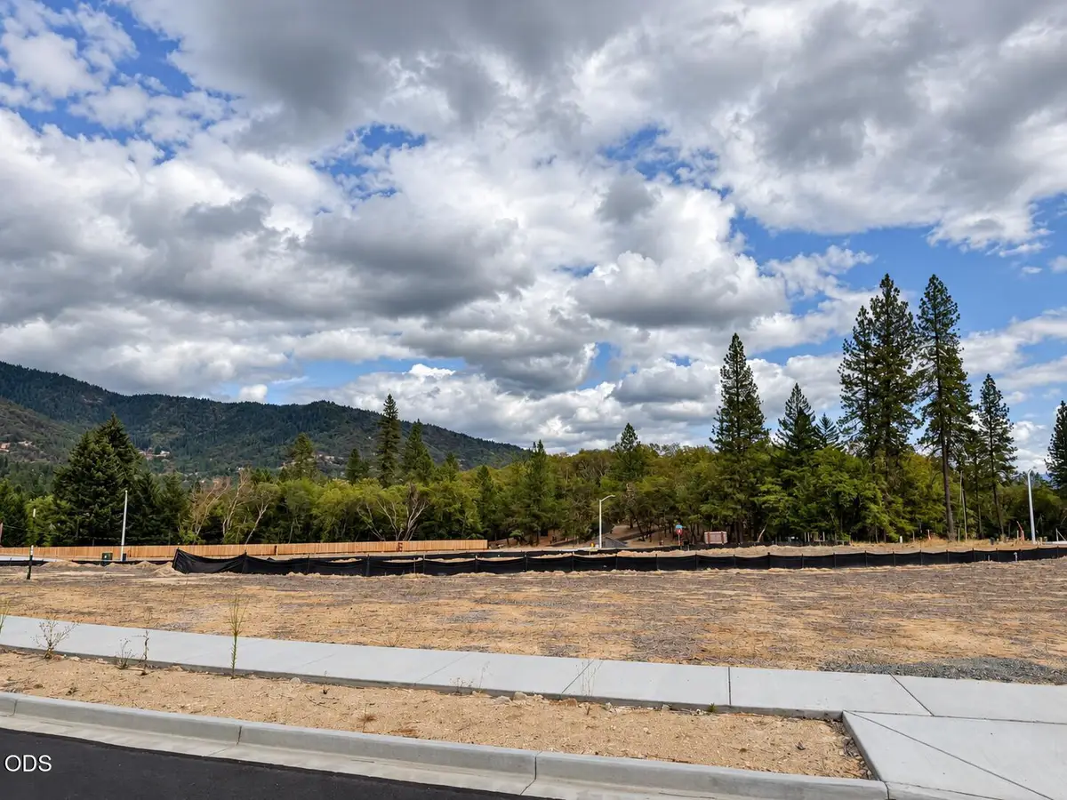 2415 NW Lassen Way #Lot 18, Grants Pass, OR 97526 - #1