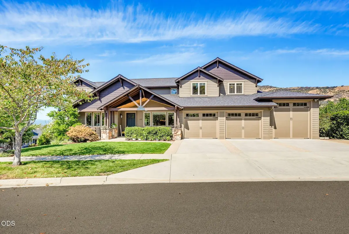 123 Monterey Drive, Medford, OR 97504 - #1