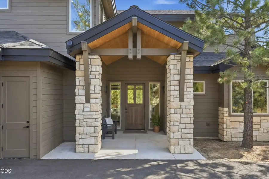 57624 Red Alder Lane #7, Bend, OR 97707 - #2