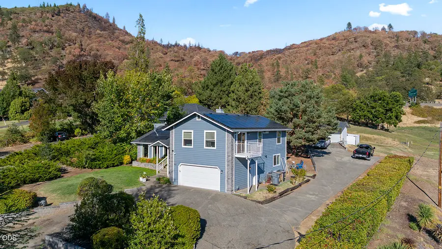 757 NE Tokay, Grants Pass, OR 97526 - #3