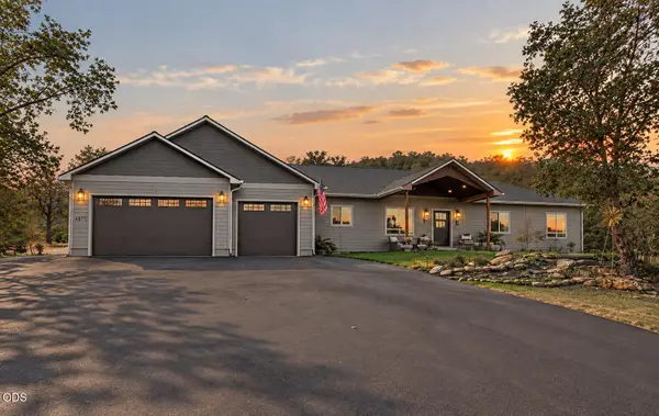 4873 Old Stage Road, Central Point, OR 97502