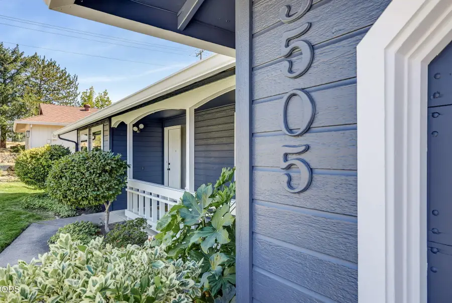 3505 Michael Park Drive, Medford, OR 97504 - #3