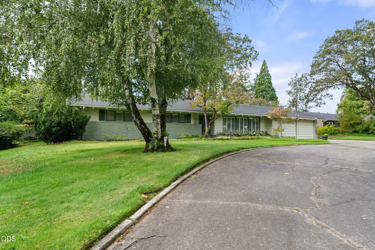 2232 Siskiyou Boulevard, Medford, OR 97504 - #1