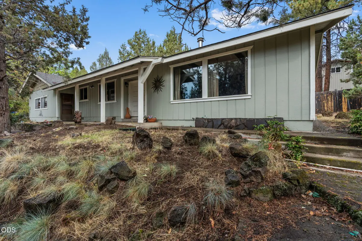 61180 Tapadera Street, Bend, OR 97702 - #1