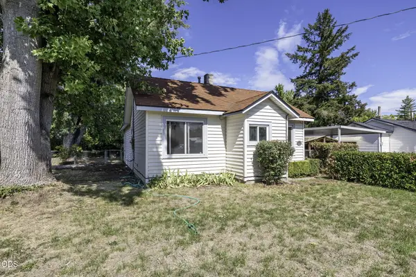 121 Elk Street, Medford, OR 97501