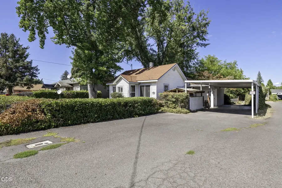 121 Elk Street, Medford, OR 97501 - #2