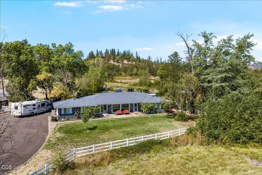 120 Hammel Road, Eagle Point, OR 97524 - #2