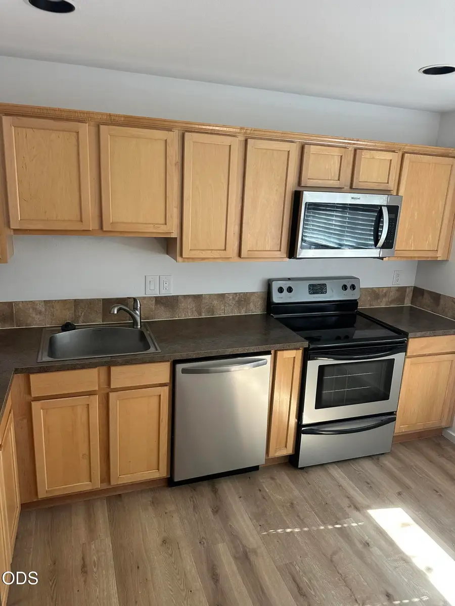 1929 NW Monterey Pines 6 Drive #UNIT 25, Bend, OR 97703 - #2