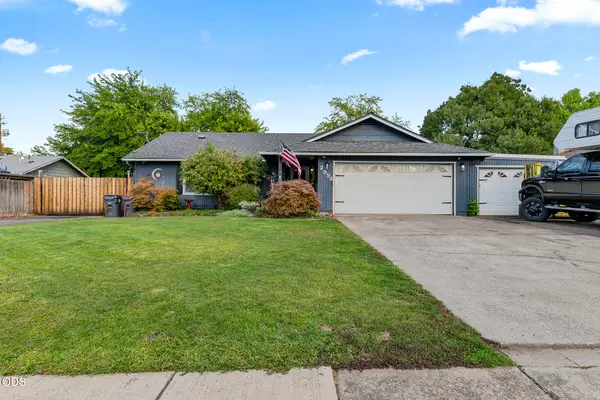 2994 Hawaiian Avenue, Medford, OR 97504