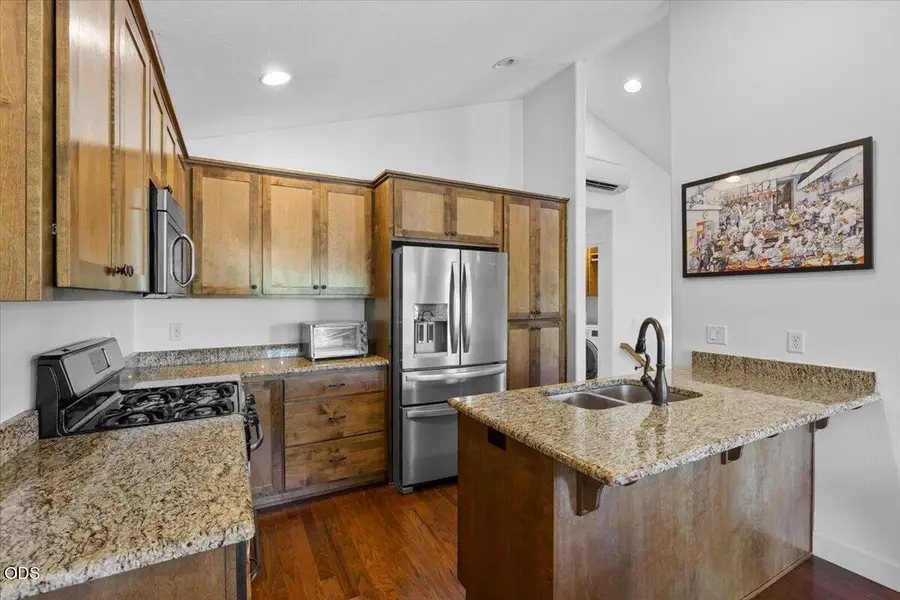 552 Fair Oaks Avenue, Ashland, OR 97520 - #2