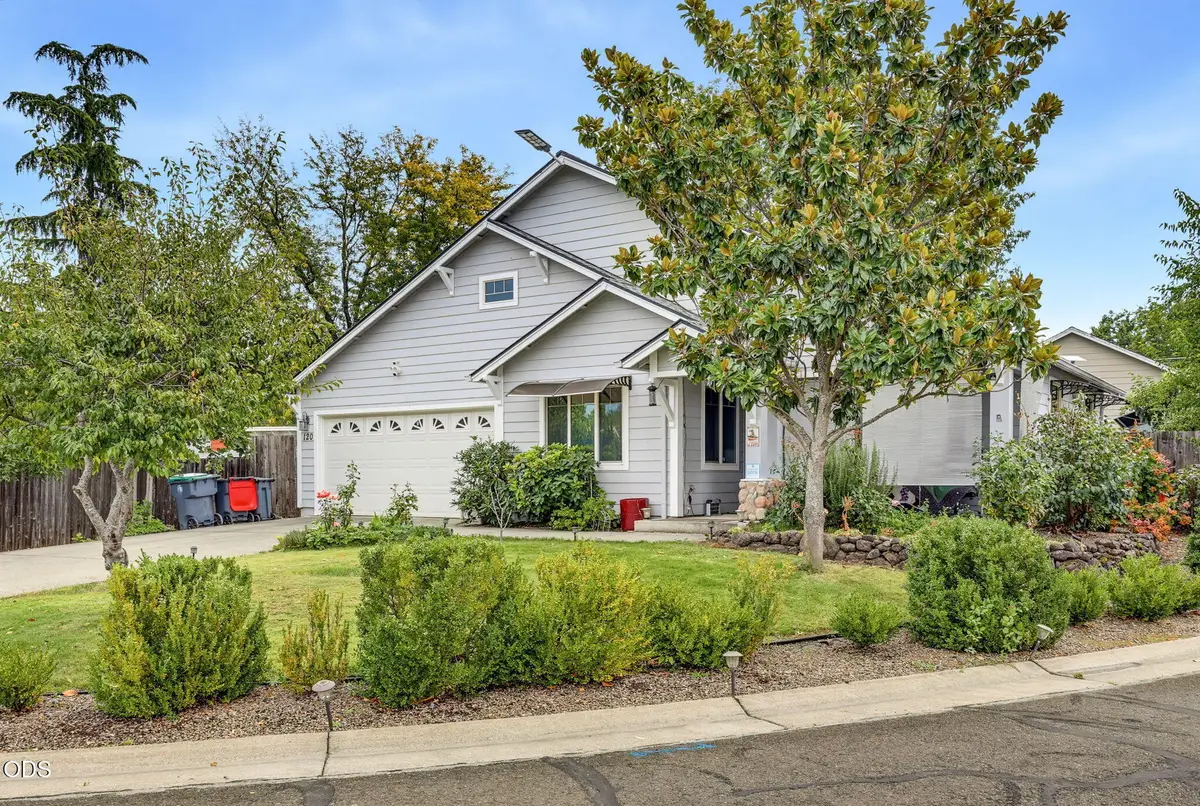 120 Nadine Lane, Central Point, OR 97502 - #1