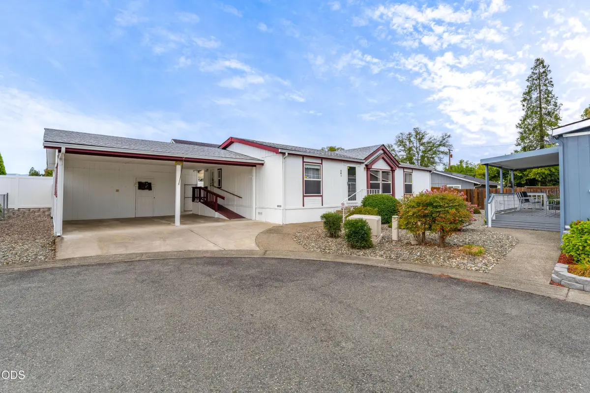 461 Whispering Willow Drive, Grants Pass, OR 97527 - #1