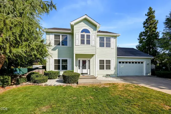 431 Silver Creek Drive, Central Point, OR 97502
