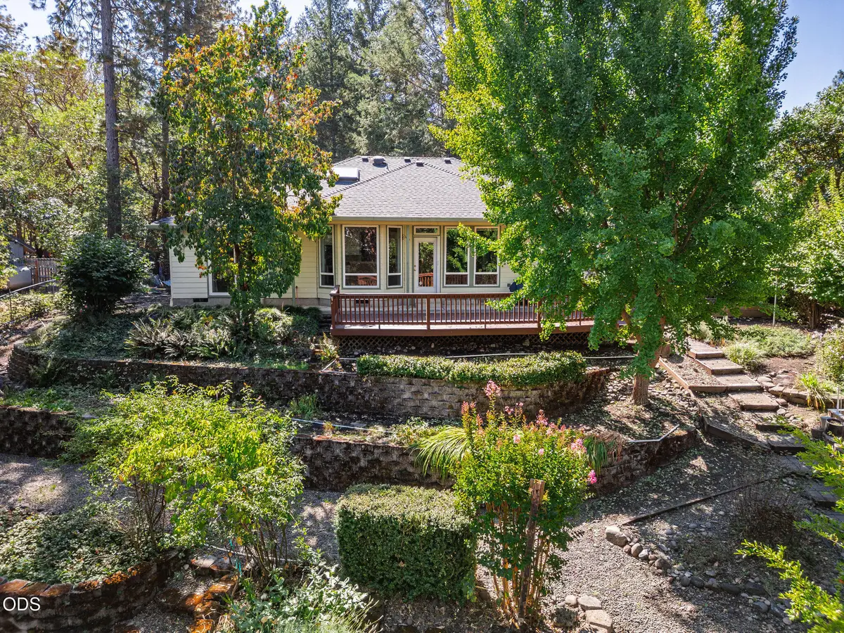 1946 Lampman Road, Gold Hill, OR 97525 - #1