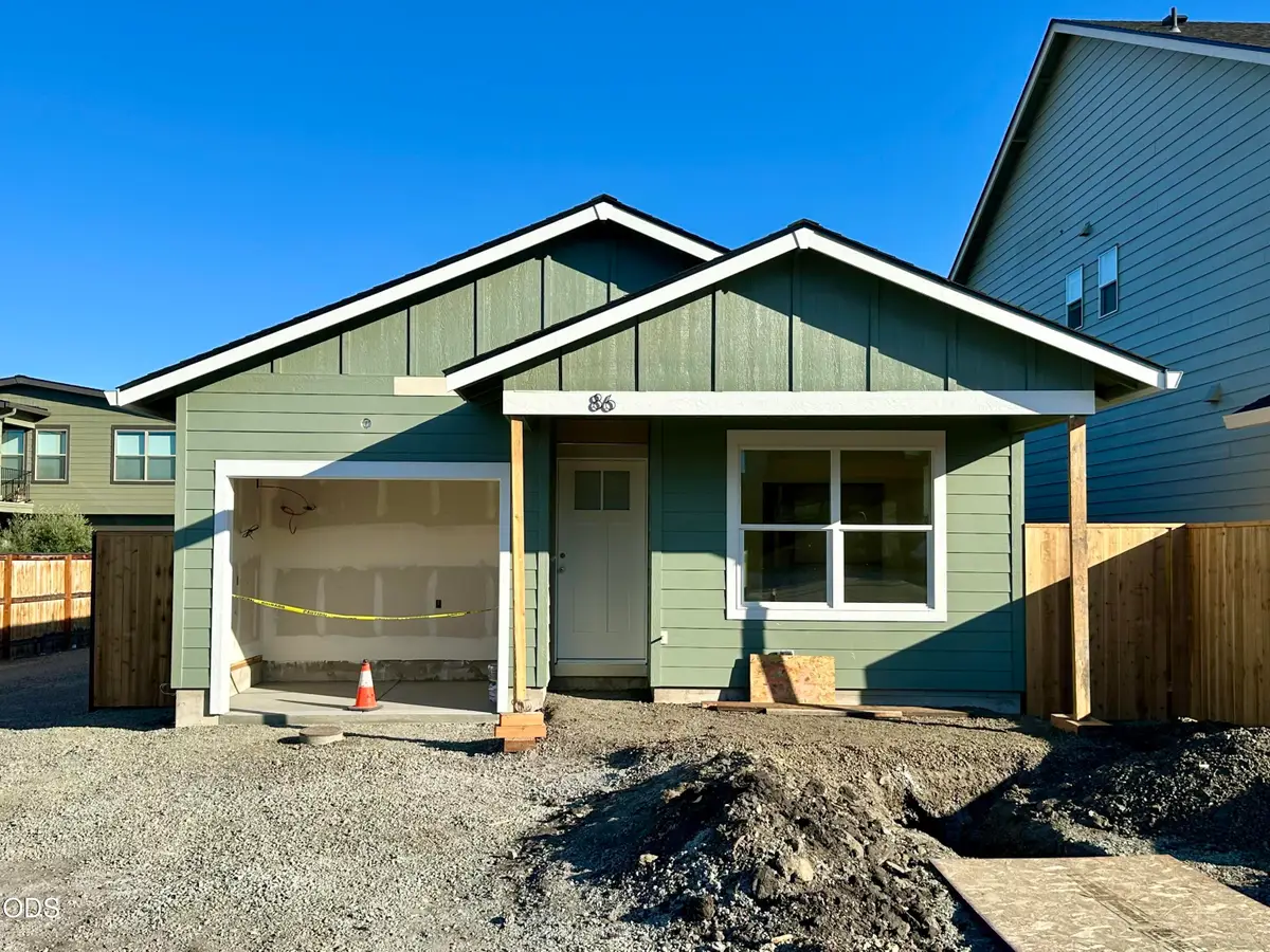 86 Gangnes Drive, Talent, OR 97540 - #1