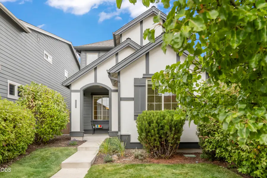 20754 NE Sierra Drive, Bend, OR 97701 - #2