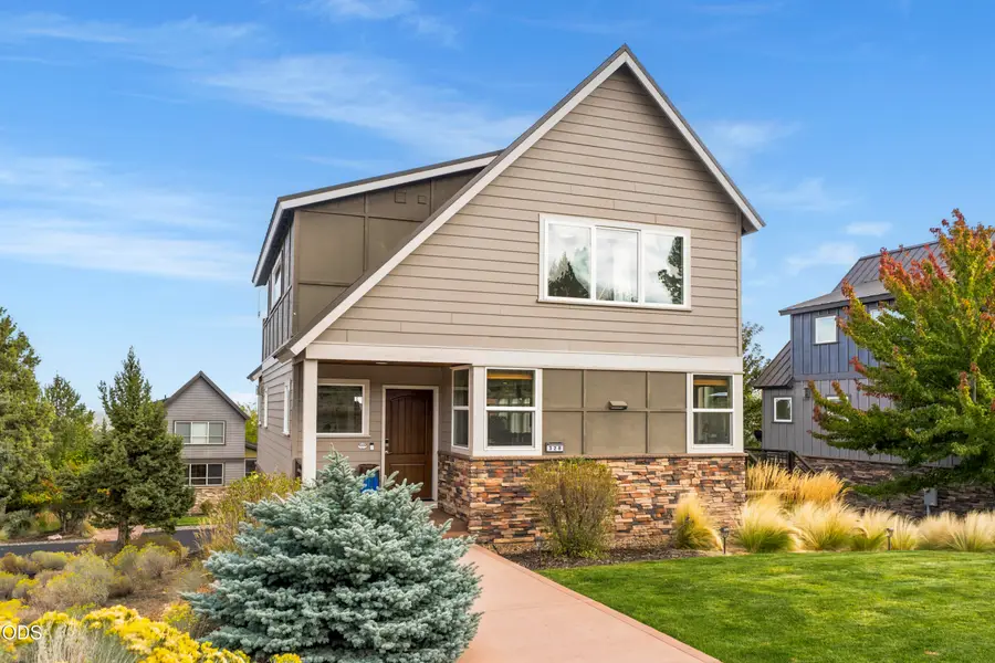 328 Parks Loop, Redmond, OR 97756 - #2