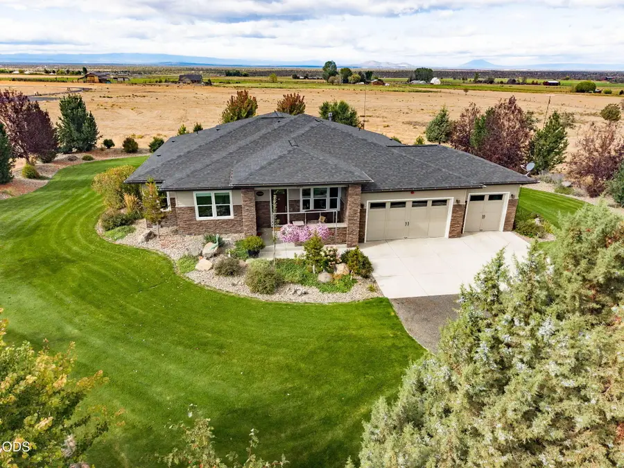 14189 SW Umbarger Road, Powell Butte, OR 97753 - #2