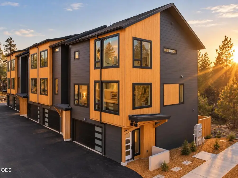 155 NW Copperwood Court, Bend, OR 97703 - #2