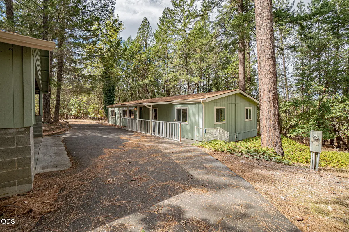 124 Dearing Way, Grants Pass, OR 97527 - #1
