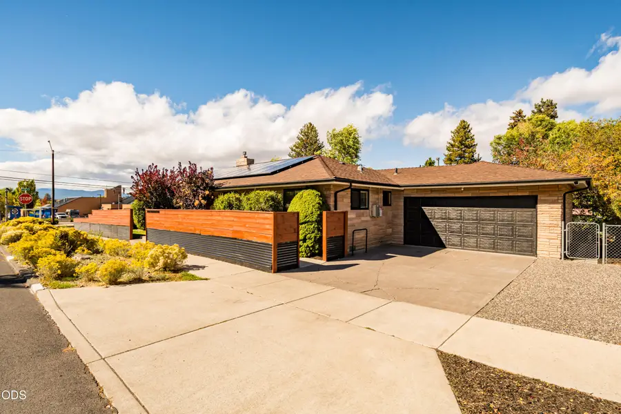 408 NE Hawthorne Avenue, Bend, OR 97701 - #3